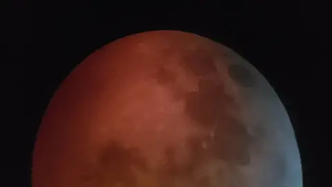 Eclipse lunar de 2019 visto desde el observatorio